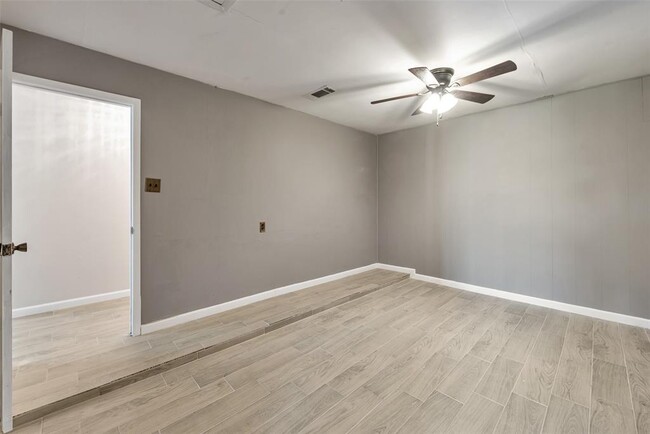 Building Photo - 16603 Tibet Rd