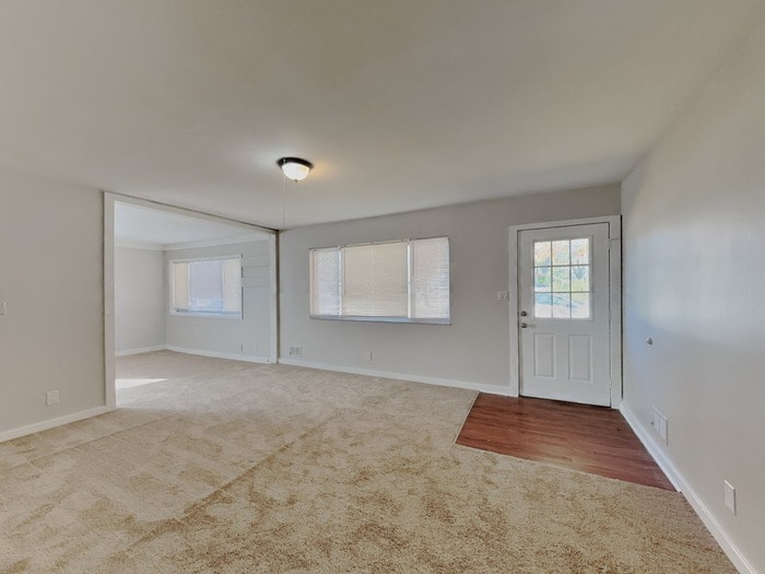 Building Photo - 7 Lucas St