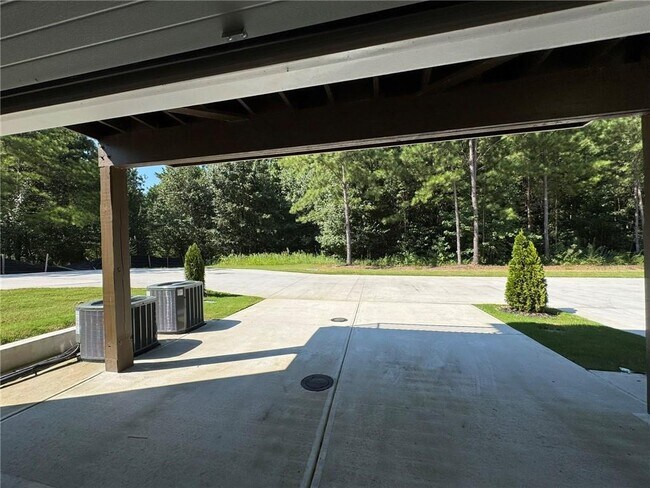 Building Photo - 157 Brush Creek Ct