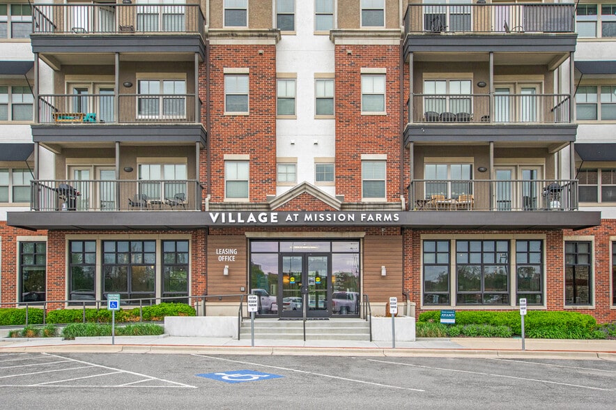 Primary Photo - Village at Mission Farms
