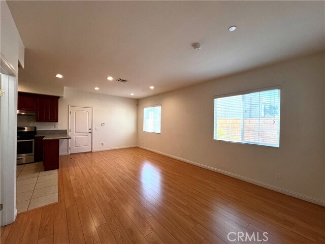 Building Photo - 1672 E Harvard Pl