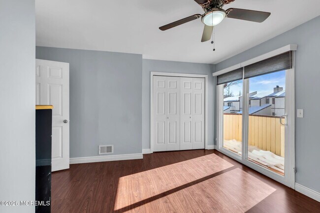 Building Photo - 54 Ellen Heath Dr