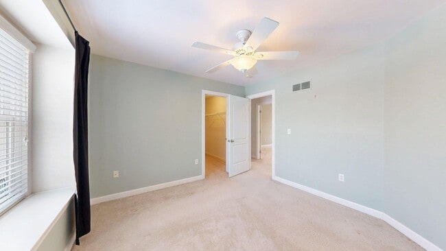 Building Photo - 12832 Nautica Ct