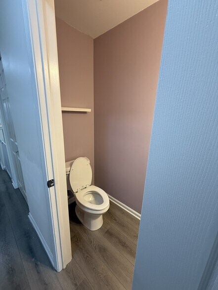 Half Bath - 1154 N Howe St