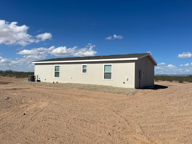 Building Photo - 22936 W Forest Pleasant Pl