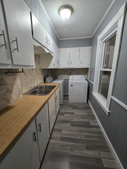Building Photo - 348 Fairmount St