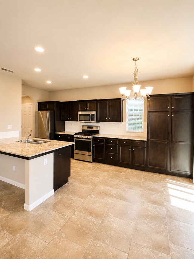 Building Photo - 3744 Magnificent Way