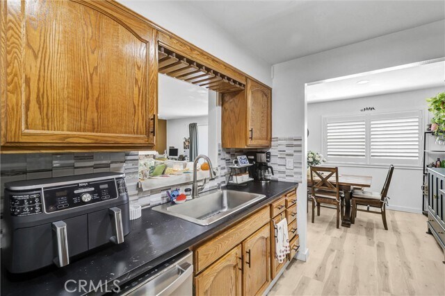 Building Photo - 12400 Montecito Rd