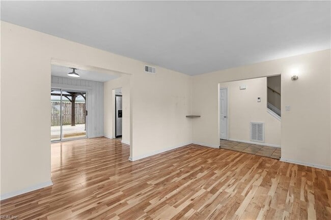 Building Photo - 3716 Table Rock Ln
