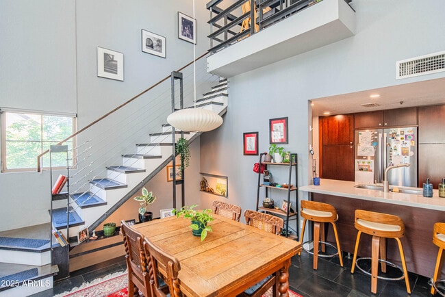 Building Photo - 100 E Fillmore St