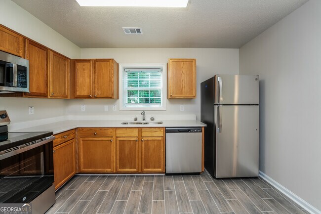 Building Photo - 4821 Brookwood Pl