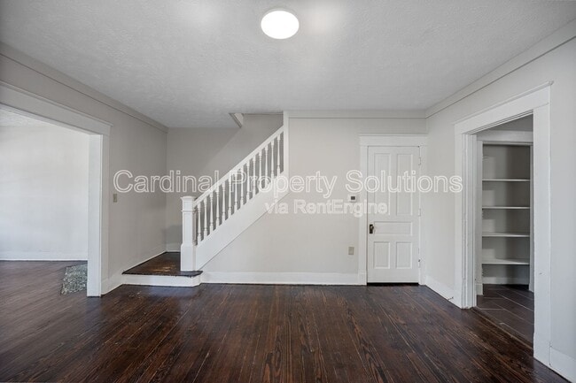 Building Photo - 1227 Woodside Blvd