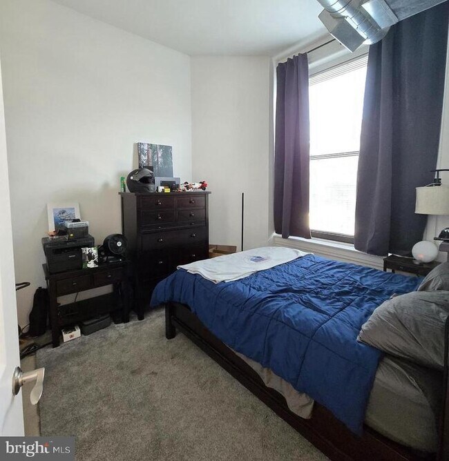 Building Photo - 4368 Cresson St
