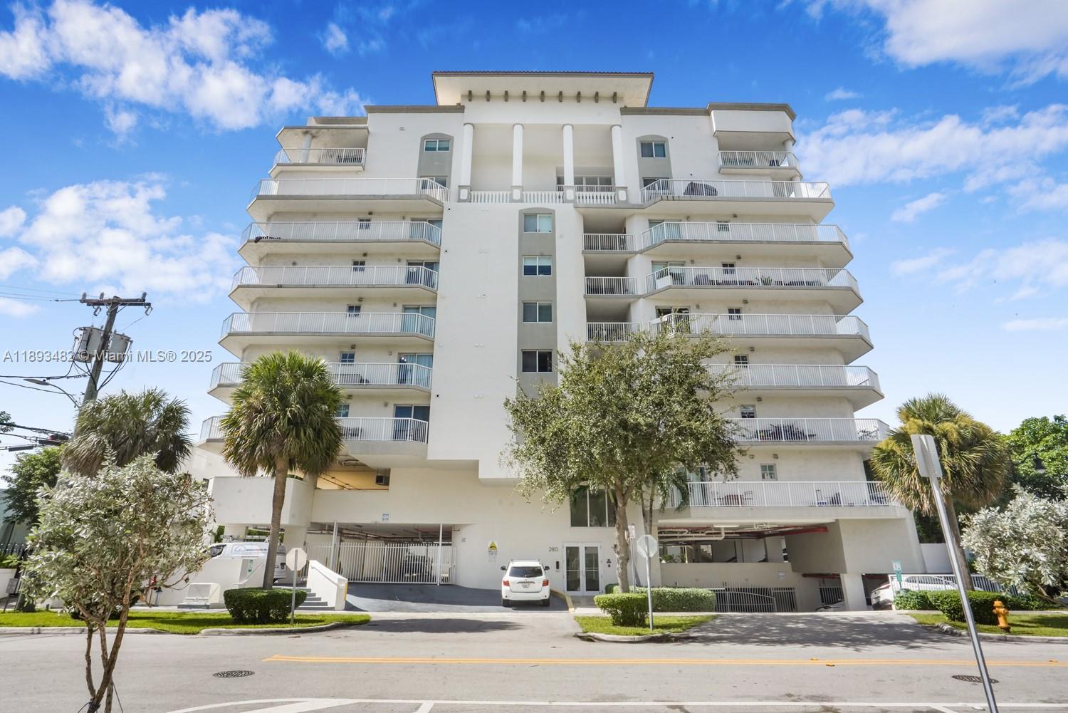 Building Photo - 280 SW 20th Rd