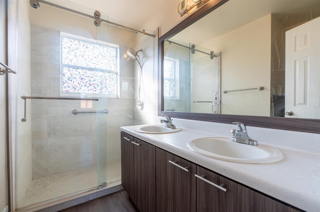 Building Photo - 19431 SW 2nd St