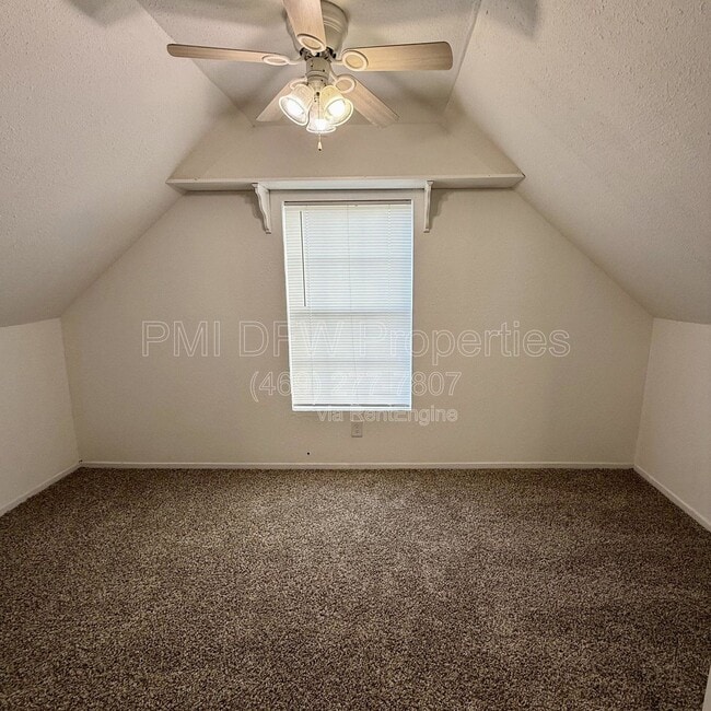 Building Photo - 1001 Weiss Ave