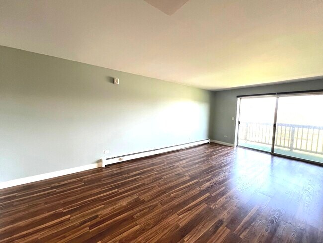 Building Photo - 2218 S Goebbert Rd