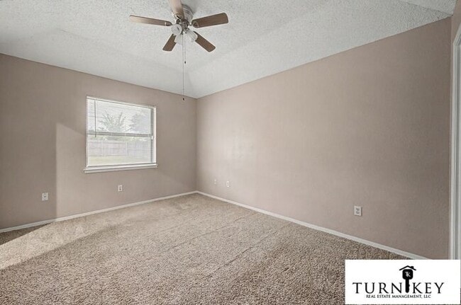 Building Photo - Cozy 3/2 Burleson Charmer | Wood-Burning Fireplace | 2-Car Garage | Pet-Friendly