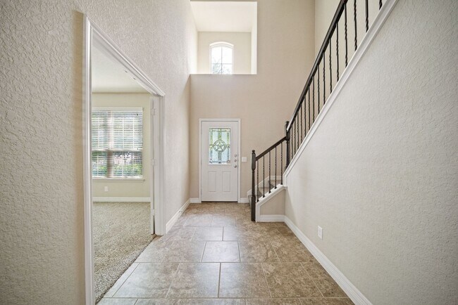 Building Photo - Immaculate Home in the Coveted Fairway Rid...