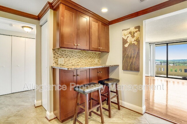 Building Photo - 6301 Stevenson Ave