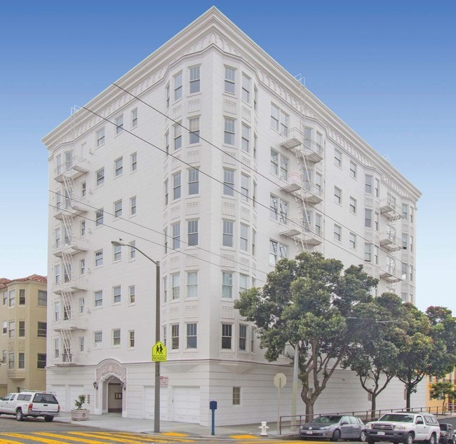 Building Photo - 575 Pierce St