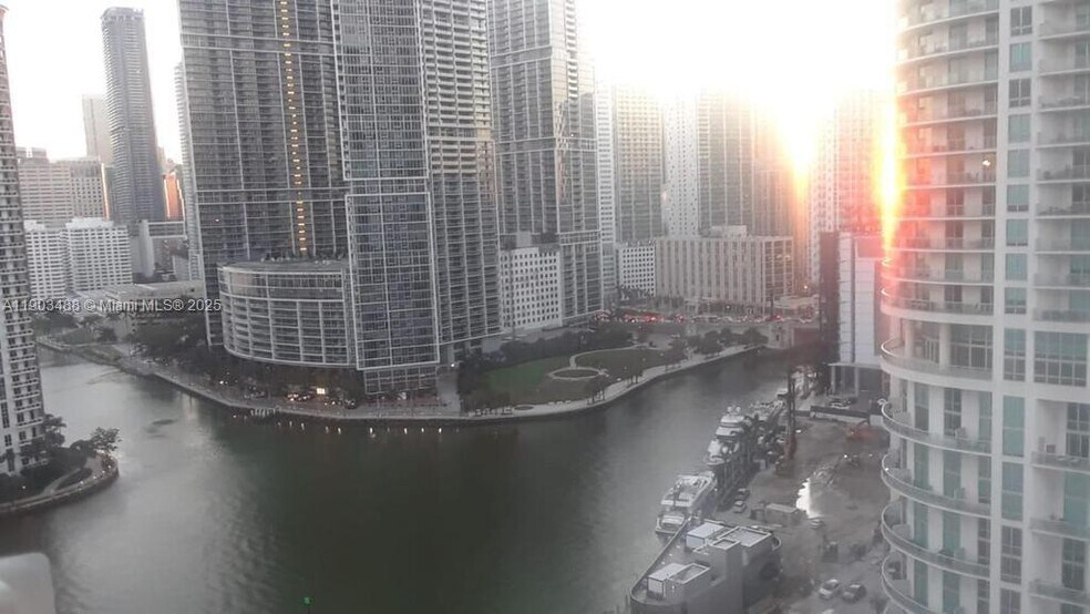 Building Photo - 325 S Biscayne Blvd