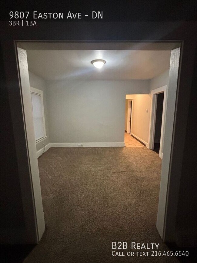 Building Photo - 9807 Easton Ave