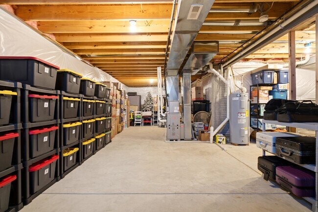 Building Photo - 7333 Jergenson Wy