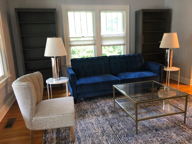 Building Photo - 1021 Morrison Ave