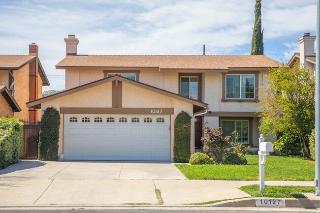 Primary Photo - 10127 Hanna Ave