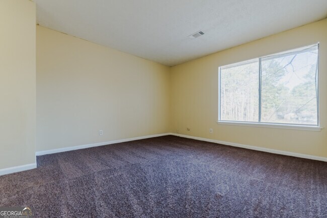 Building Photo - 8564 Creekwood Way