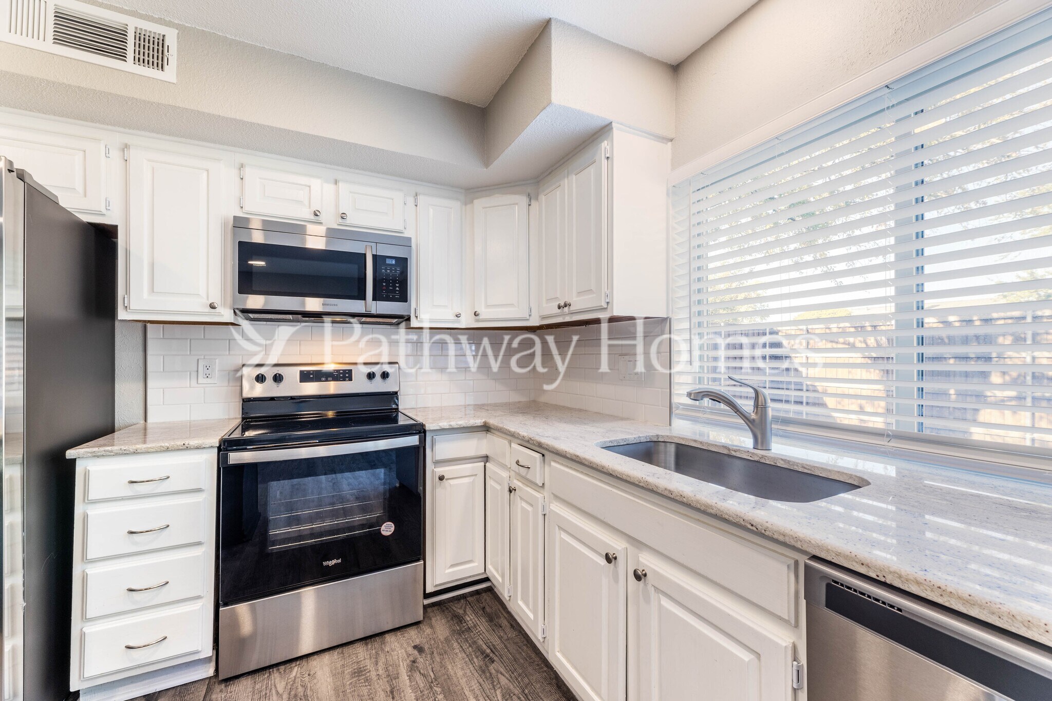 Building Photo - 4064 Lonesome Trail