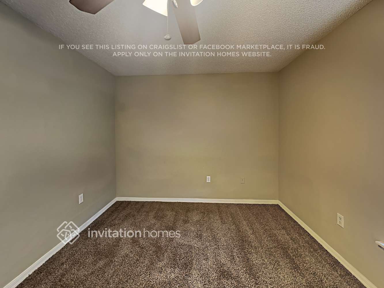Building Photo - 5627 Oakwood Knoll Dr