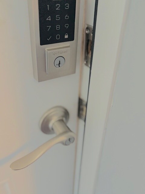 Building Photo - 743 Deering Rd