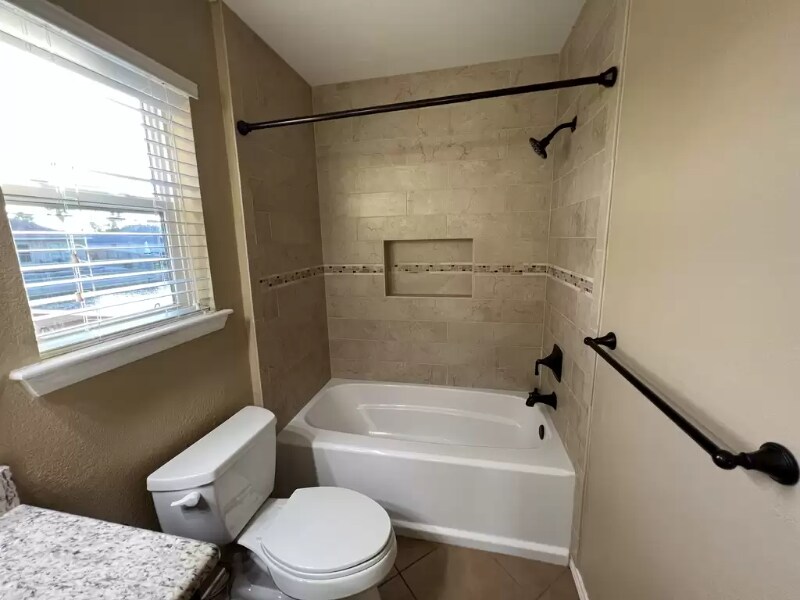 Building Photo - 14157 Whitecap Blvd