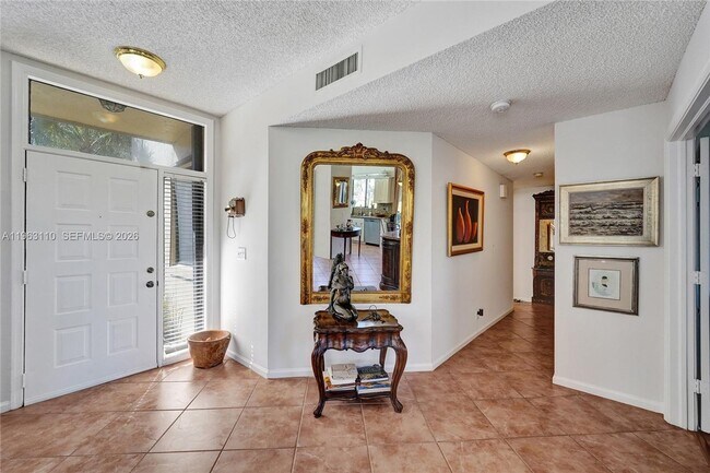 Building Photo - 1025 NW 105th Way
