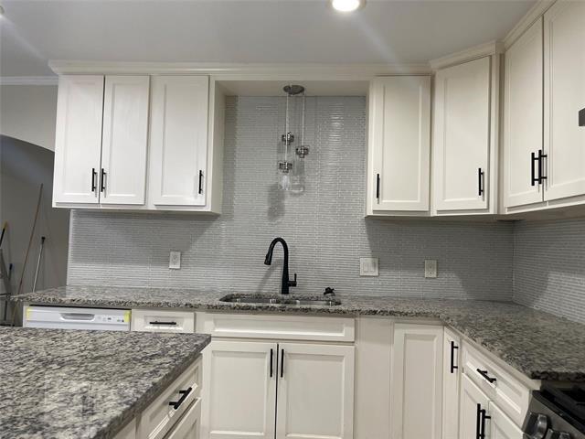 Building Photo - 2519 Larchmont Dr