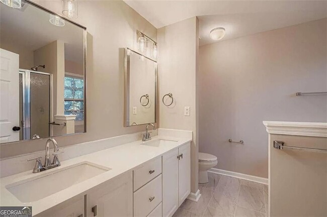 Building Photo - 1570 Twin Bridge Ln