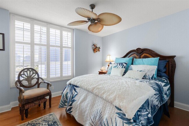 Building Photo - 5279 Isla Key Blvd S