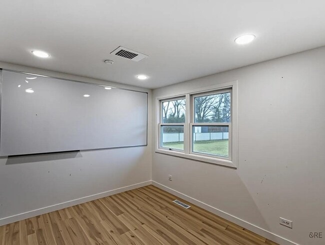 Building Photo - 20901 Catalpa St