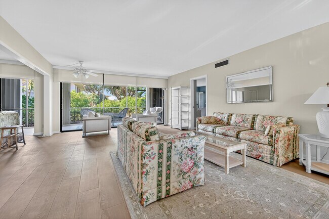 Building Photo - 6 Concourse Dr