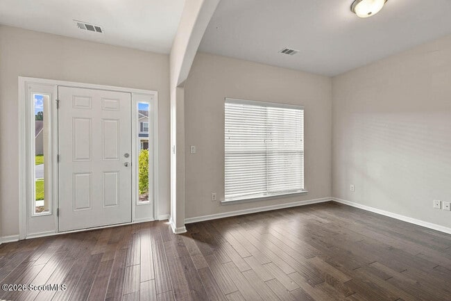Building Photo - 114 Heatherly Way