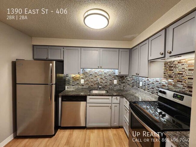 Building Photo - 1390 East St