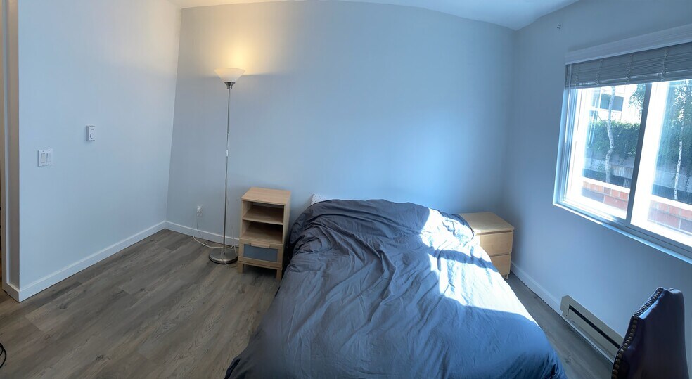 Building Photo - 6400 Christie Ave