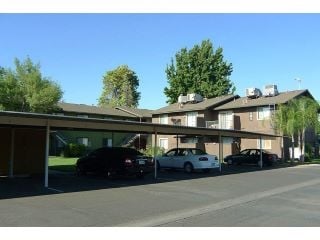 Building Photo - Laurel Canyon Apartments