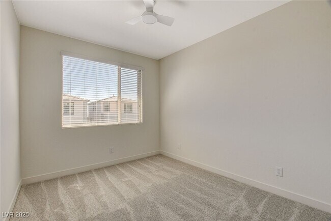 Building Photo - 1561 Crowned Eagle St