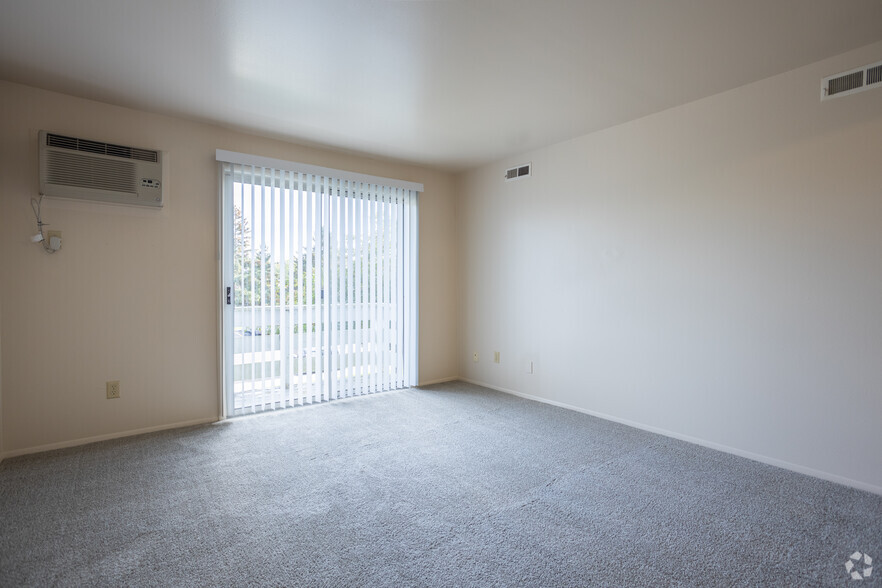 Interior Photo - Apple Ridge Apartments