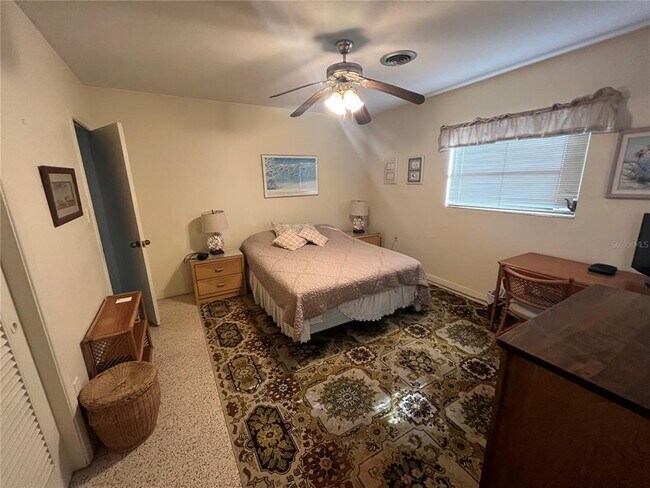 Building Photo - 505 Granada Ave