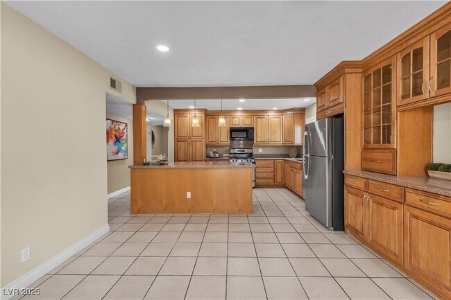 Building Photo - 7604 Charles Conrad Cir
