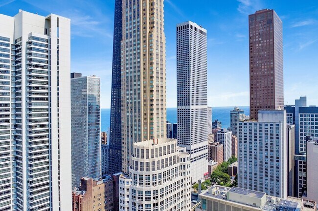 Building Photo - 30 E Huron St